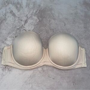 Wacoal strapless bra size 42C